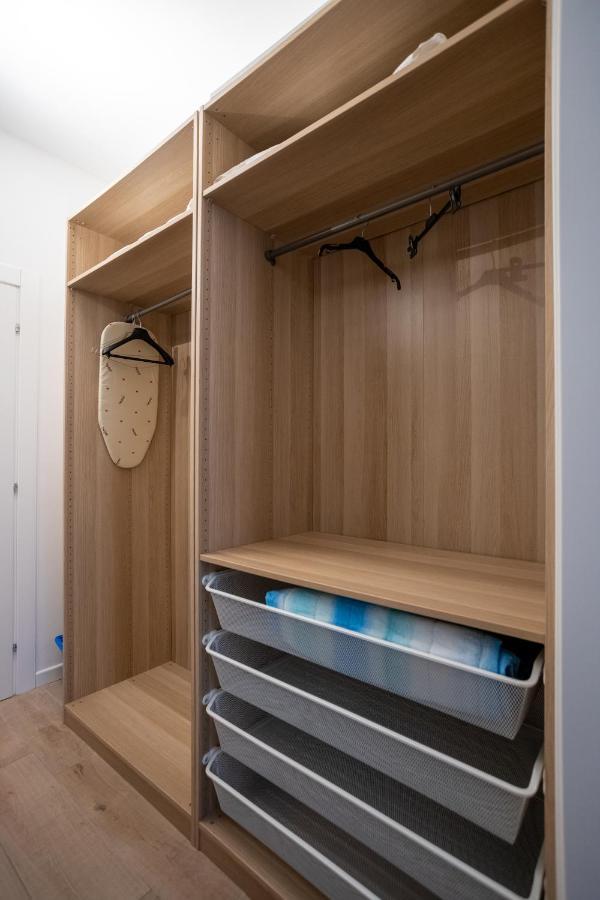 City Centre Apartment - 10 Minutes To Duomo - Free Wifi E Netflix 밀라노 외부 사진